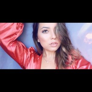 Meet your Posher, Brittney